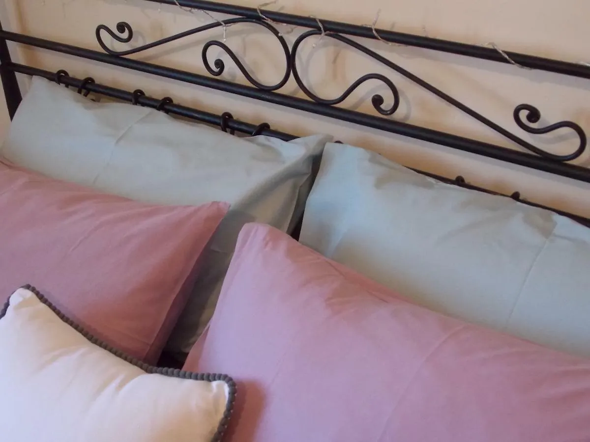 La Casetta In Piazza Pincara Apartment
